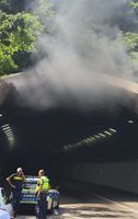 Няма пострадали след запалилата се кола Снимка: Фейсбук/Милен Топалов