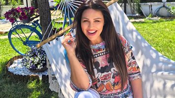 Фолкпевицата Рени, която 4 г. живя в Близкия изток:  Ако можех да спра войната,бих се върнала в Израел!