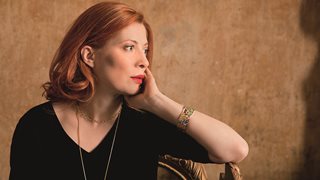 Сценаристът Ваня Николова: Никога не ми е било интересно да съм с мъж, когото трябва да управлявам